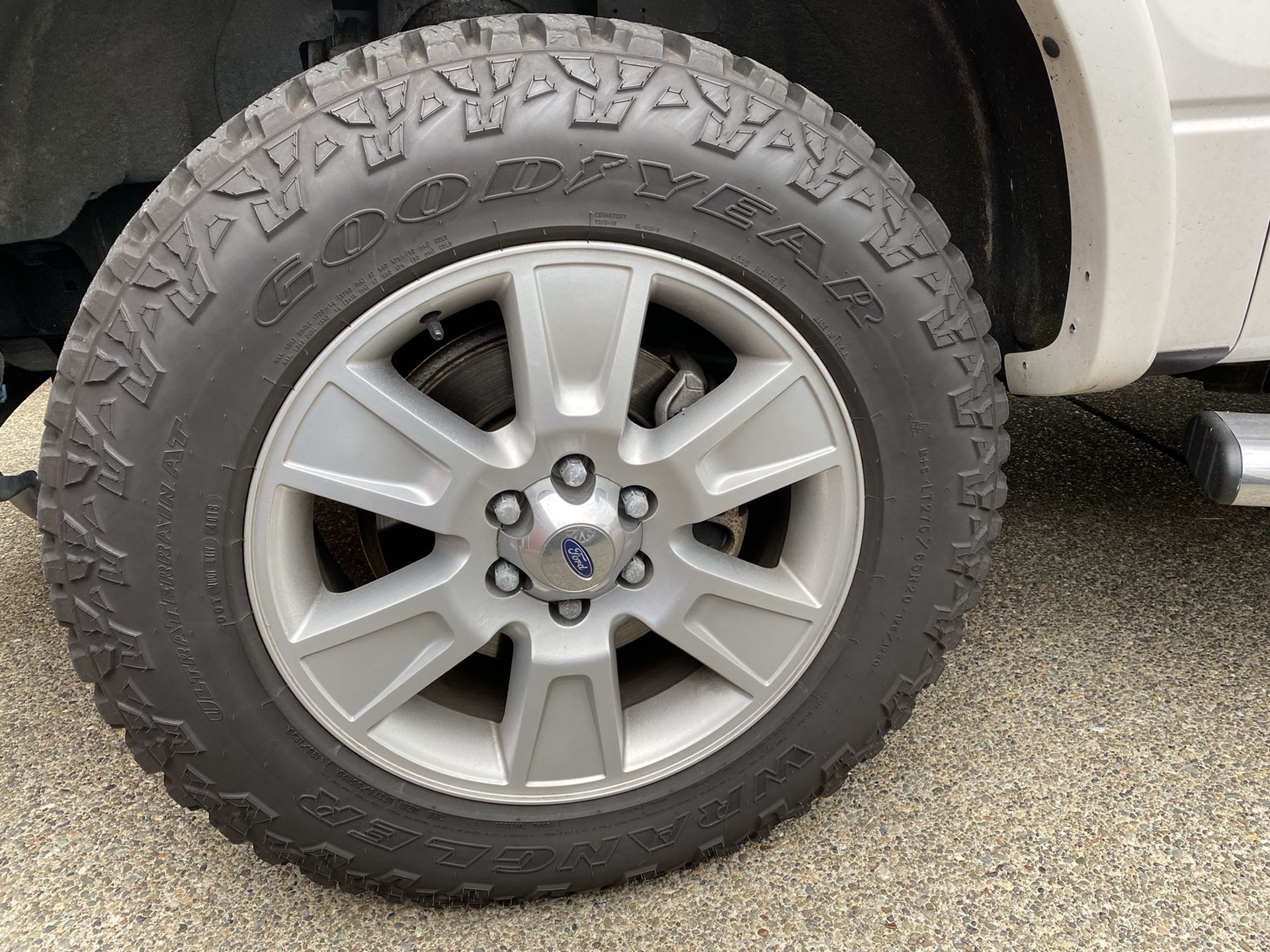 Goodyear Wrangler Ultraterrain AT