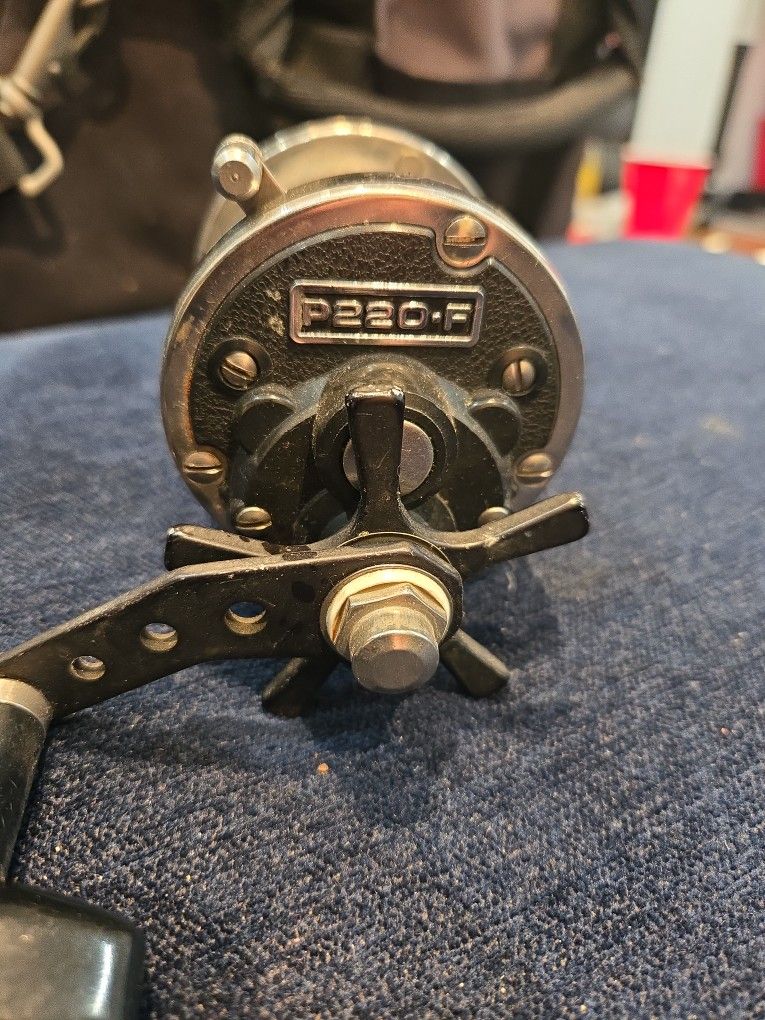 N P220-F