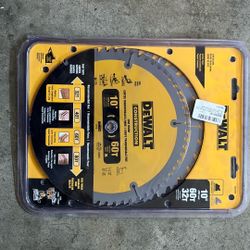 New Dewalt 2 Piece Set Of 10 Inch Saw Blades