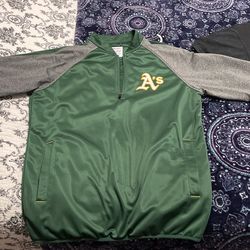 Oakland A’s Pull Over Sweater/Jacket, Green/Grey, Medium,  Quarter Zip