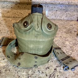 1953 US Mirro Belted Canteen Bag (Complete)