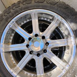 22 Inch Wheels 8x170 Pattern With  35x12.50R22MT
