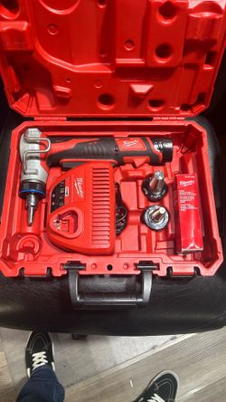 Milwaukee M12 PEX Expander Kit
