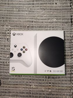 Xbox series S with rechargeable battery