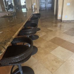 Adjustable Indoor/outdoor Bar Stools