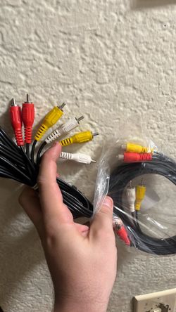 2 kinds of RCA AV Extension Cables male / female RCA AV Cables yellow red white