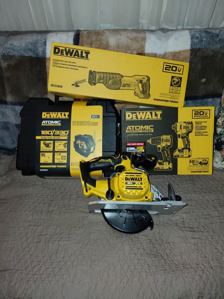 Holliday Deals Dewalt Combo Set 