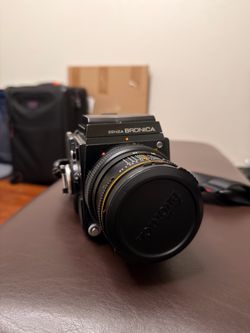 Zenza Bronica SQA Medium Format Film Camera