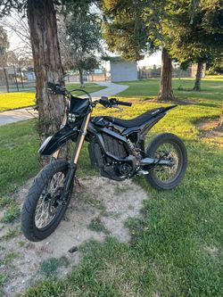 Surron ultra bee