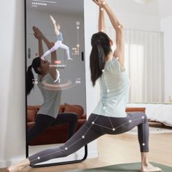 Lululemon Studio Fitness Mirror