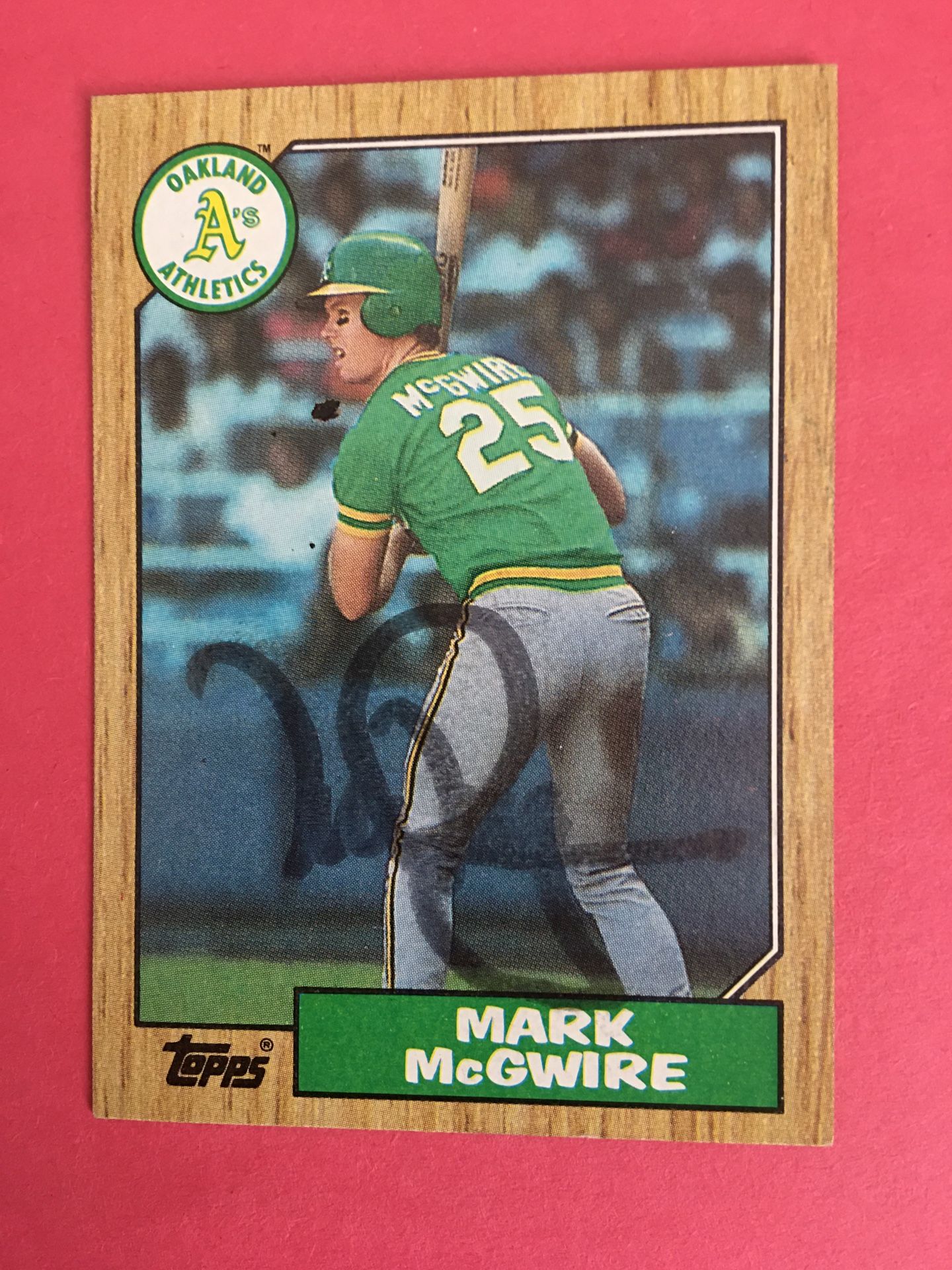 Autograph Card Signed By Mark McGwire.