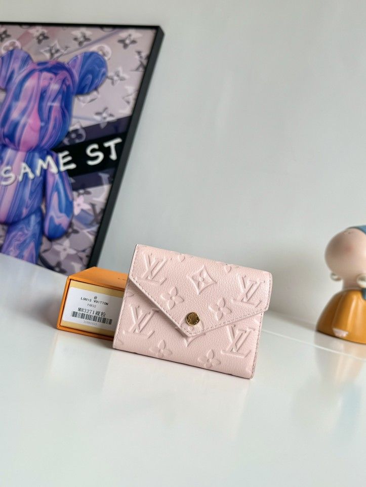 Pink LV women's wallets