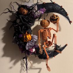 Moon Wreath 