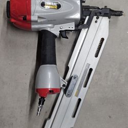 Central Pneumatic 21 Angle Framing Nailer 69927Constructed of lightweight die-cast aluminum this framing nailer stands up to demanding work while givi