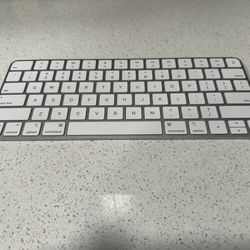 Apple Magic Keyboard