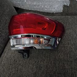 Jeep Grand Cherokee Passenger Tail Light 2014-22 New