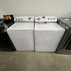 KENMORE TOP LOAD WASHER WITH AGITATOR AND ELECTRIC 220 DRYER 