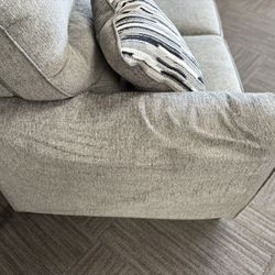 BRAND NEW COUCH (READ DESCRIPTION)