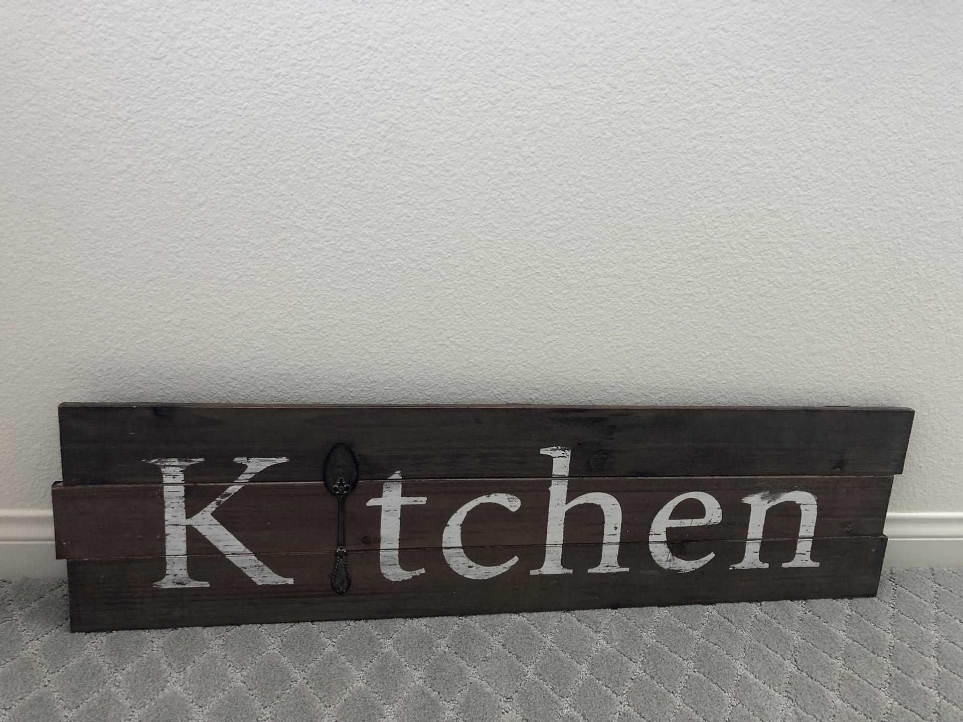 Wood kitchen sign with spoon