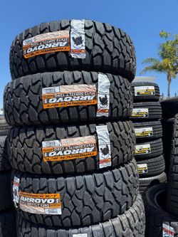 37x12.50r17 Arroyo tires nuevas con 50,000 millas de garantía las 4
