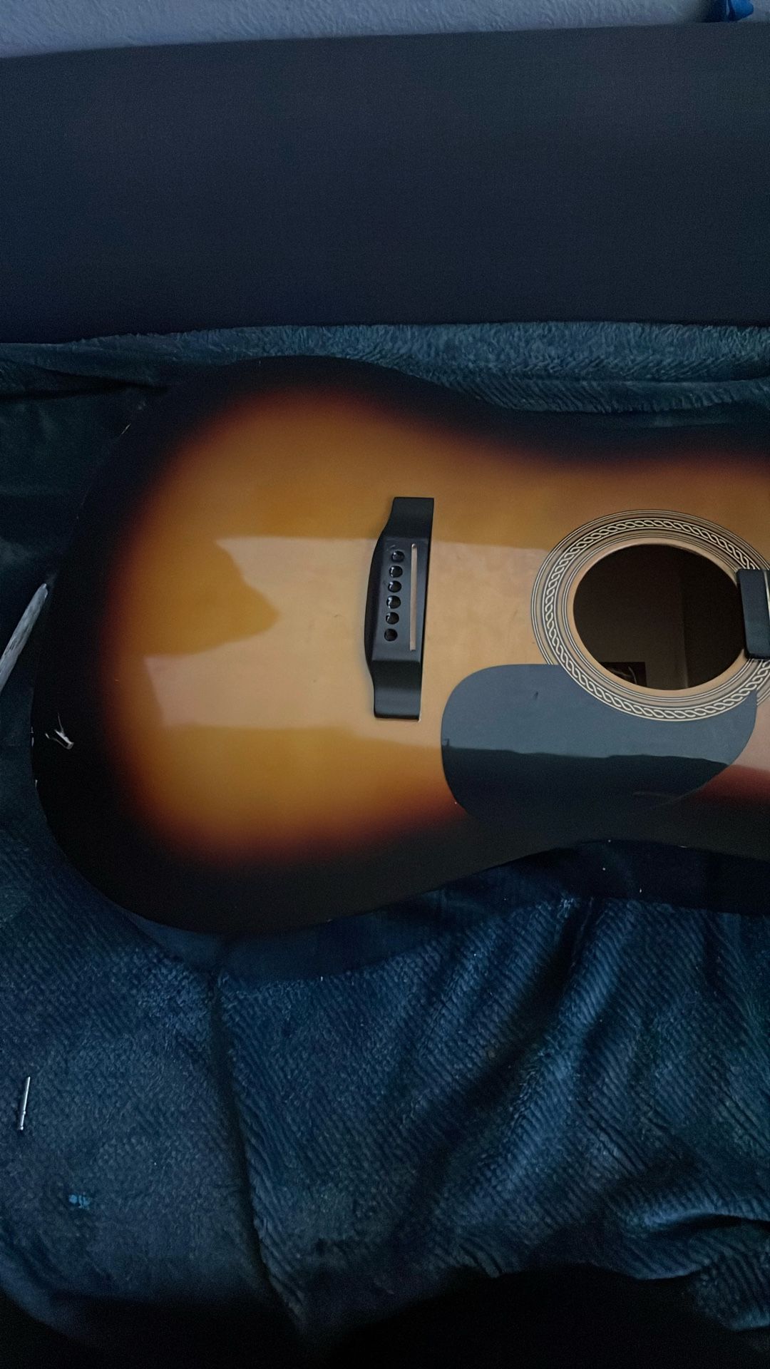 Rouge Guitar Missing Bone Bridge 