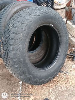 Set of 4 BFGoodrich All-Terrain T/A KO2 Tire