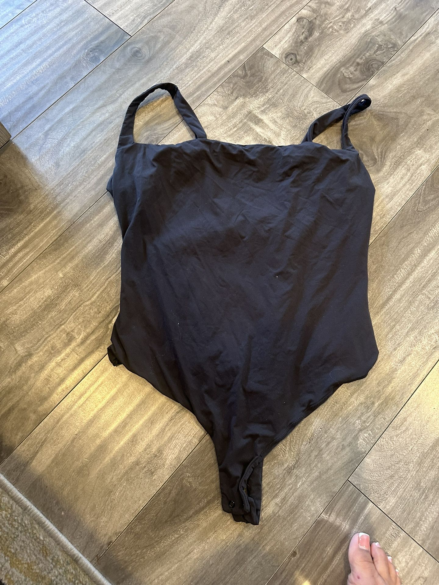 2x Skims Bodysuit