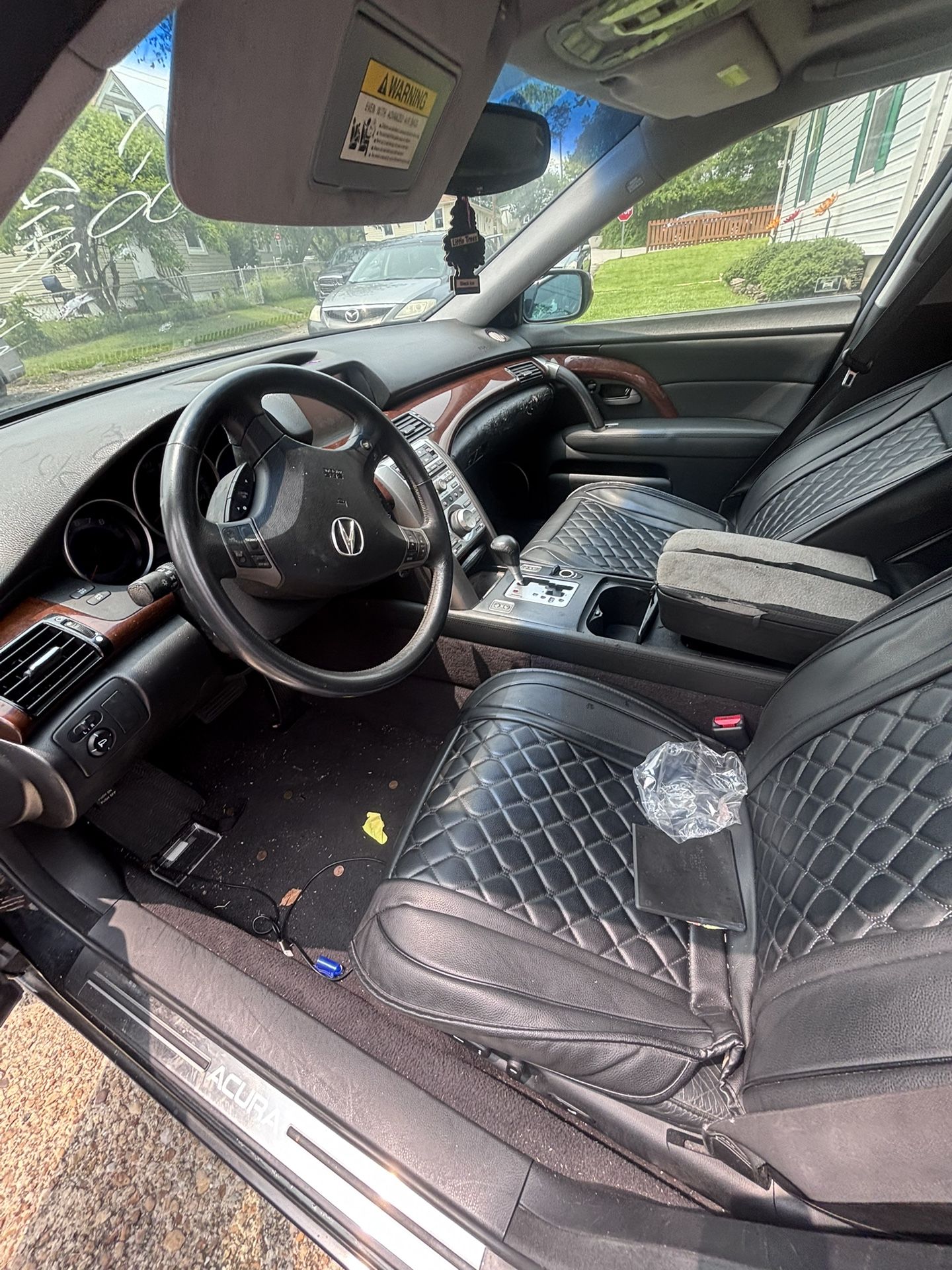 2004 Acura RL
