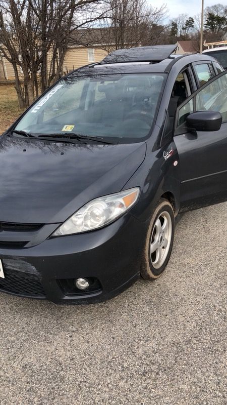 MAZDA 5 - 2006 perfect condition