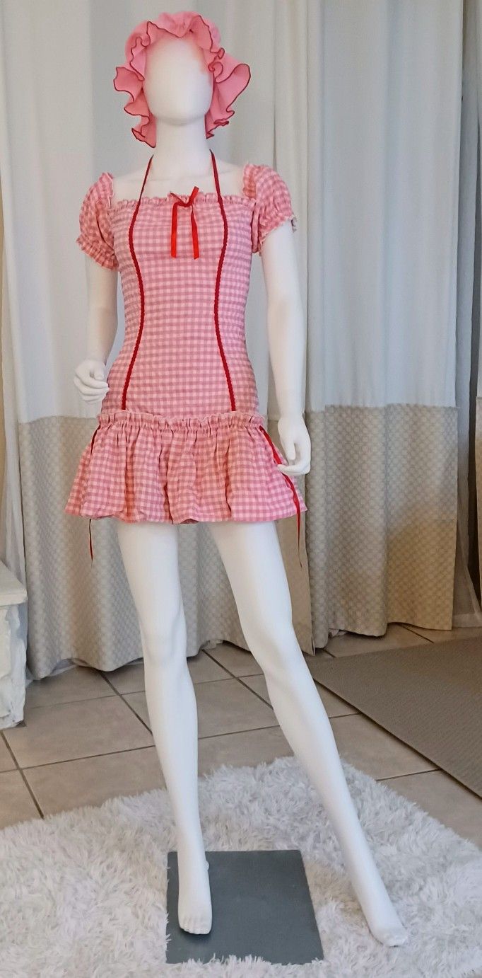 Halloween Costumes and Accessories Bundle