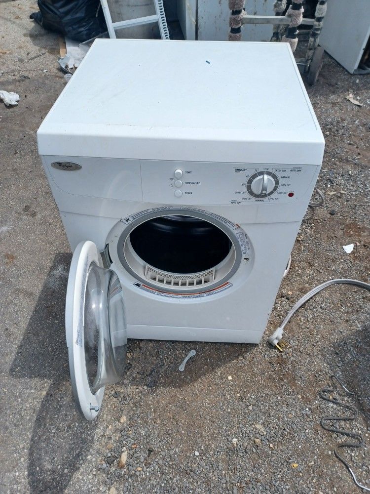 Whirlpool 24 inch apartment size.Heavy duty dryer electric works.Good thirty day warranty delivery available