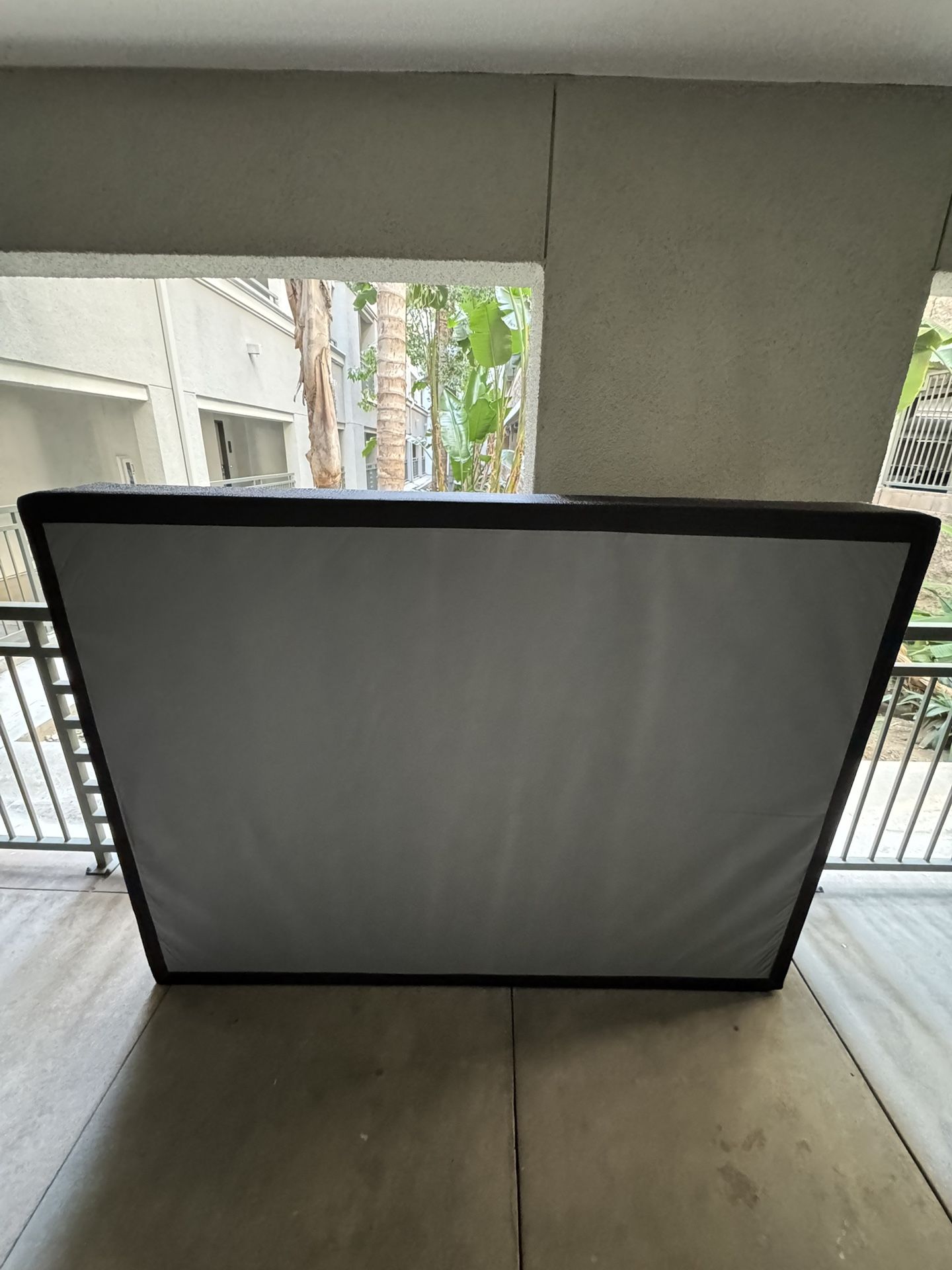 Like new queen size box spring 9 inches thick