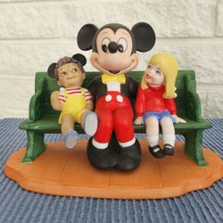 VTG Walt Disney World Mickey Mouse & Kids on Bench