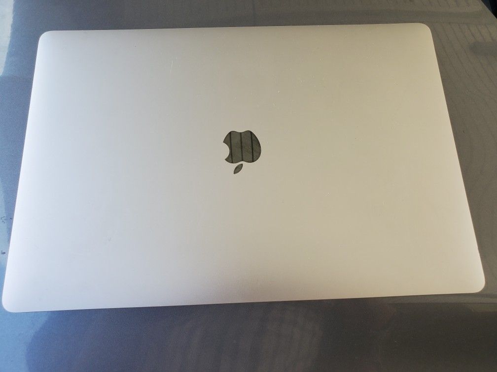 2019 Macbook Pro 16 inch As IS