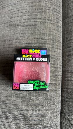 NEEDOH NICE CUBE GLITTER & GLOW
