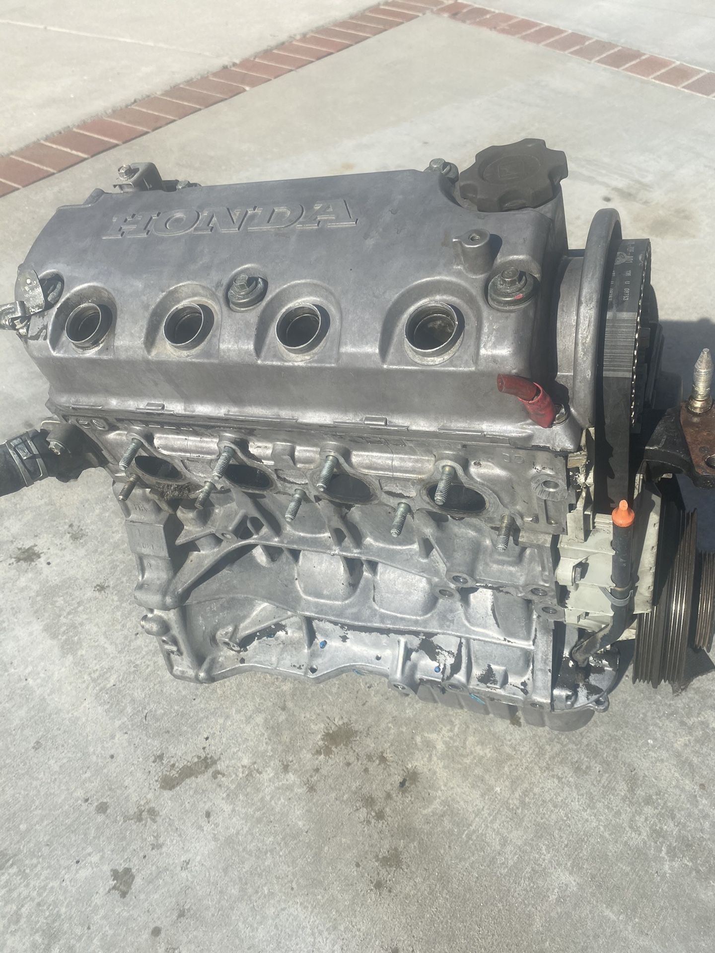 Honda Civic Vtec Engine 96-00 D16y8