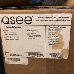 QSee 8-Channel Analog HD DVR Security Camera Set