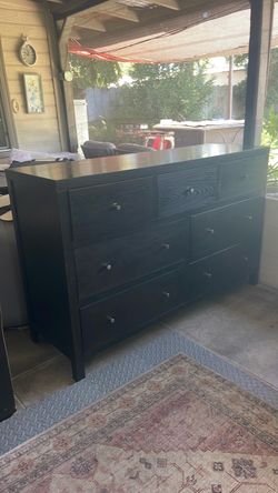 ZOCALO Wood Dresser with 7 Drawers