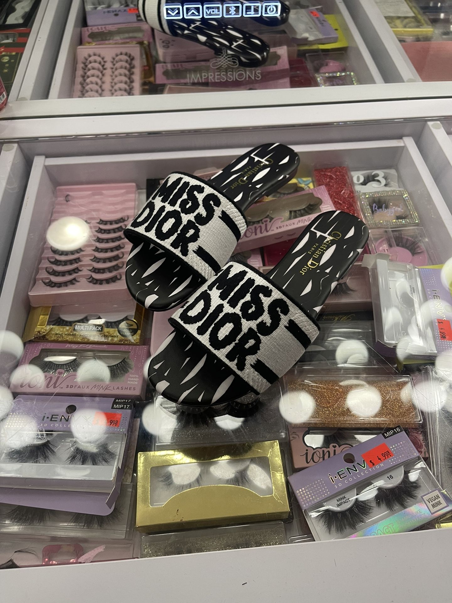 Women CD Dway Flats