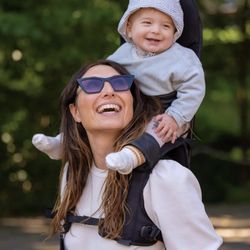 Minimeis Shoulder Carrier