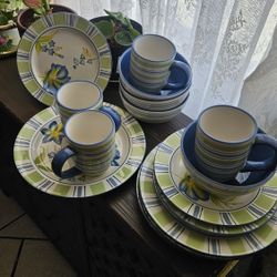 16pc Dinnerware 