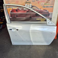 2015 2016 2017 Toyota Camry Front Door Shell Right Passenger Side RH Original Used OEM 