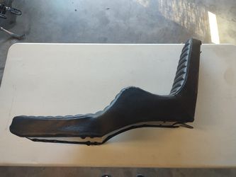 Harley Sportster King & Queen Seat