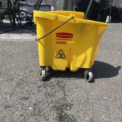 Heavy Duty Mop Bucket 