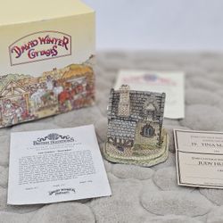 VTG BRITISH TRADITIONS GUY FAWKES "NOVEMBER" by DAVID WINTER