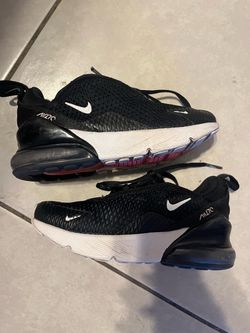 Kids nikes size 11c