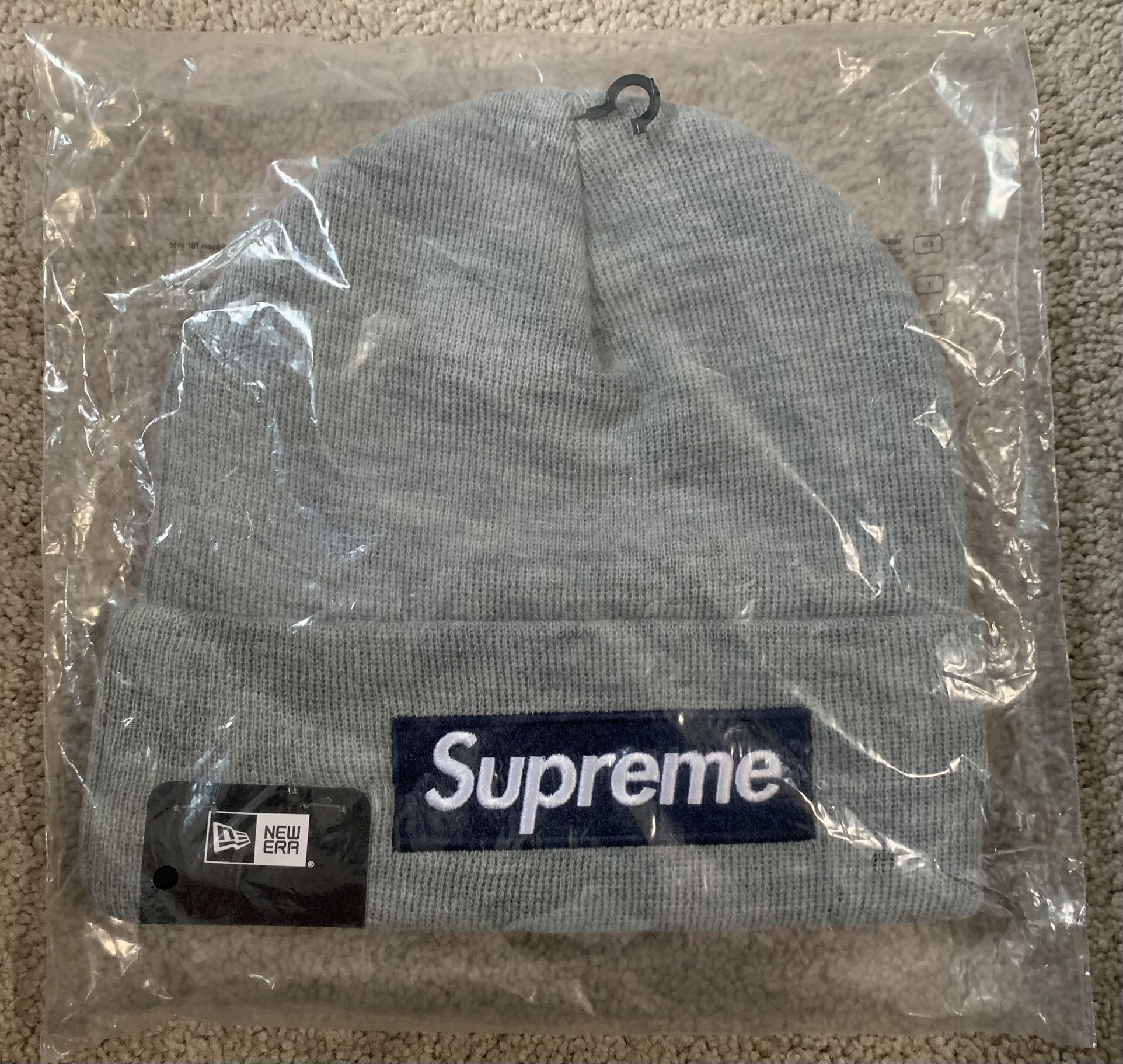 Supreme New Era FW25 Box Logo Beanie Heather Grey