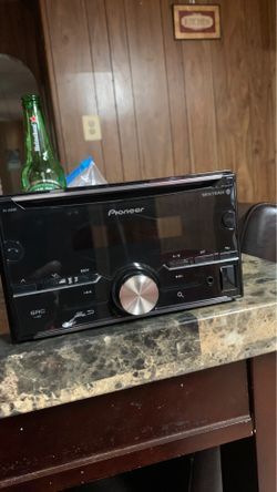Radio Pionner Bluetooth sb teléfono multi color buenas condiciones