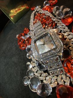 Two piece at King or queen