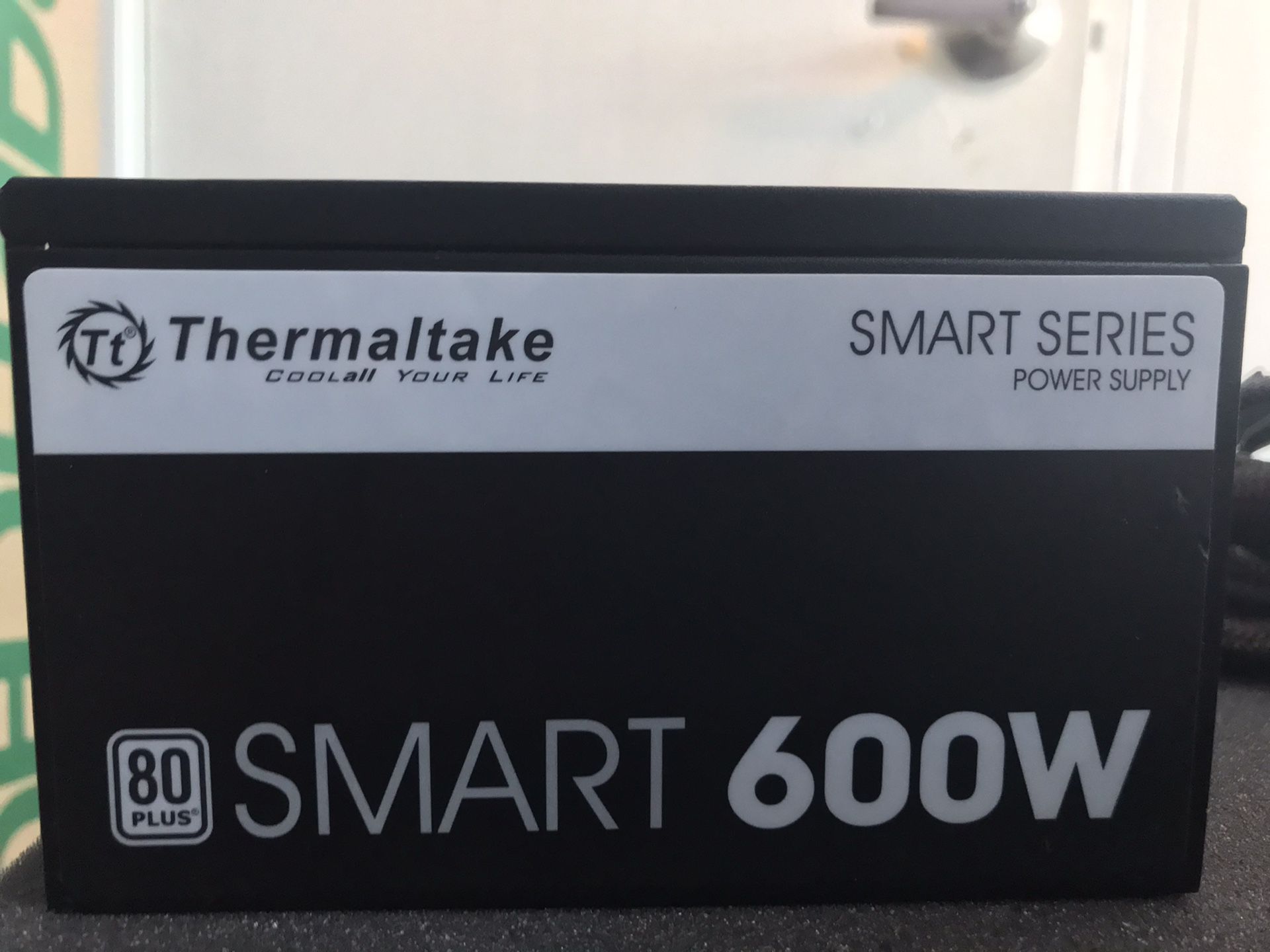 Thermaltake smart series power supply 600 wtt